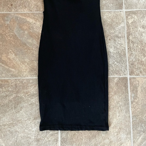 Strapless dress - Picture 4 of 4